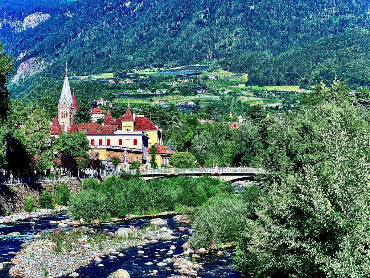 Portico Ventizerodue Lejlighed Merano Eksteriør billede
